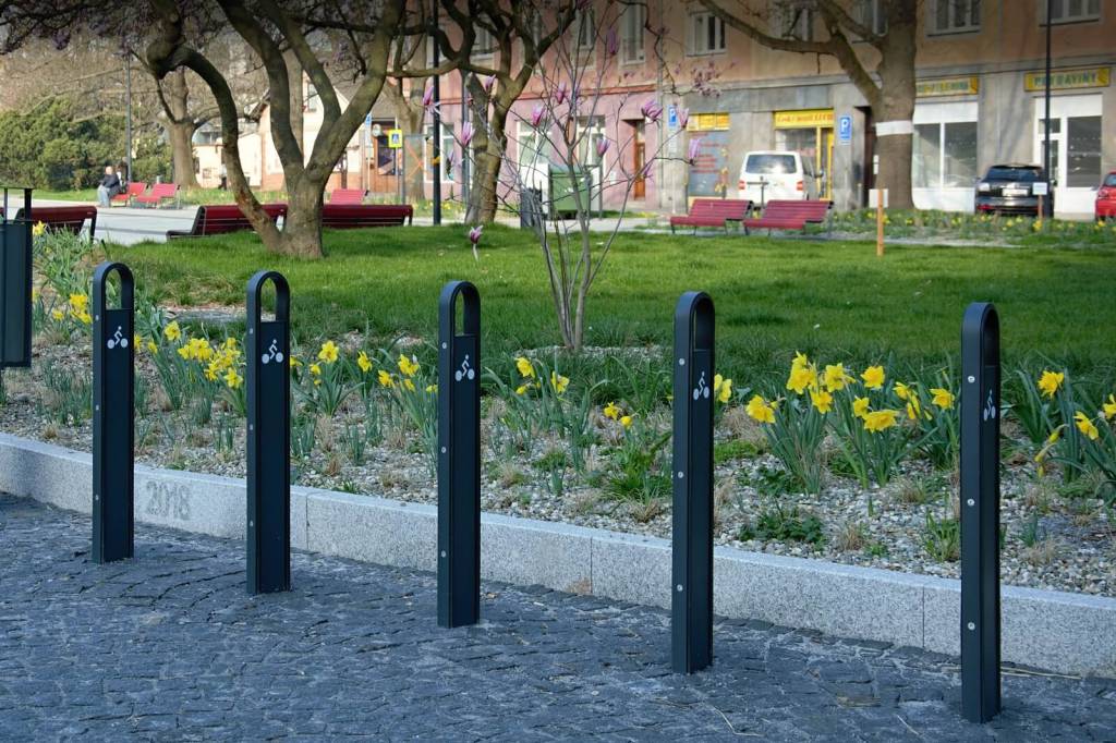 BIPA-stovai-dviračiams